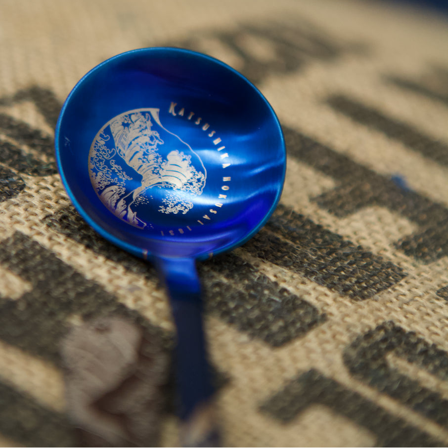 Under the wave "Katsushika Hokusai" Limited edition